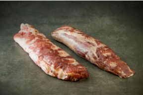 Solomillo Iberico Bellota - Schweinefilet vom Ibérico de Bellota, aus Weidehaltung mit Eichelfütterung. Sicher & gekühlt bestellen.