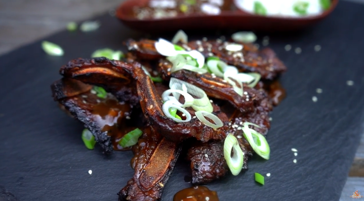 Galbi 갈비 koreanische Short Ribs vom Grill